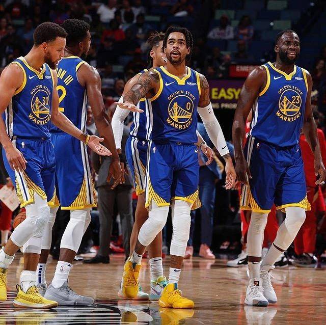 刺刀见红的 刺刀见红的